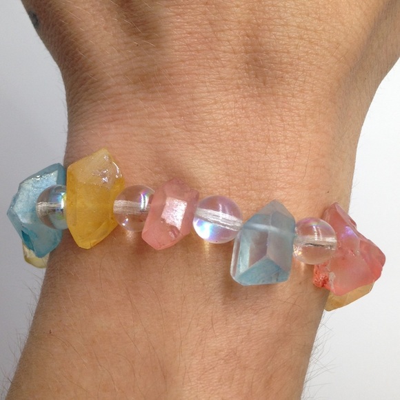 🌈 Rave Aura 💎 Bracelet 🌈 - Picture 3 of 7